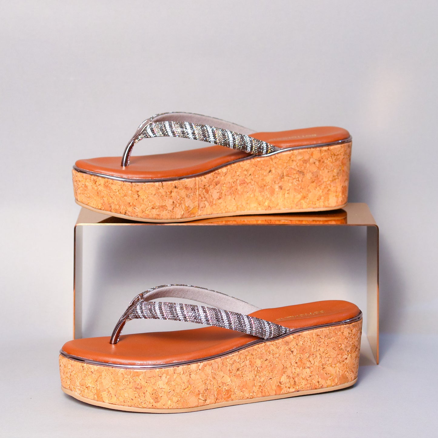 Dianne Flatforms