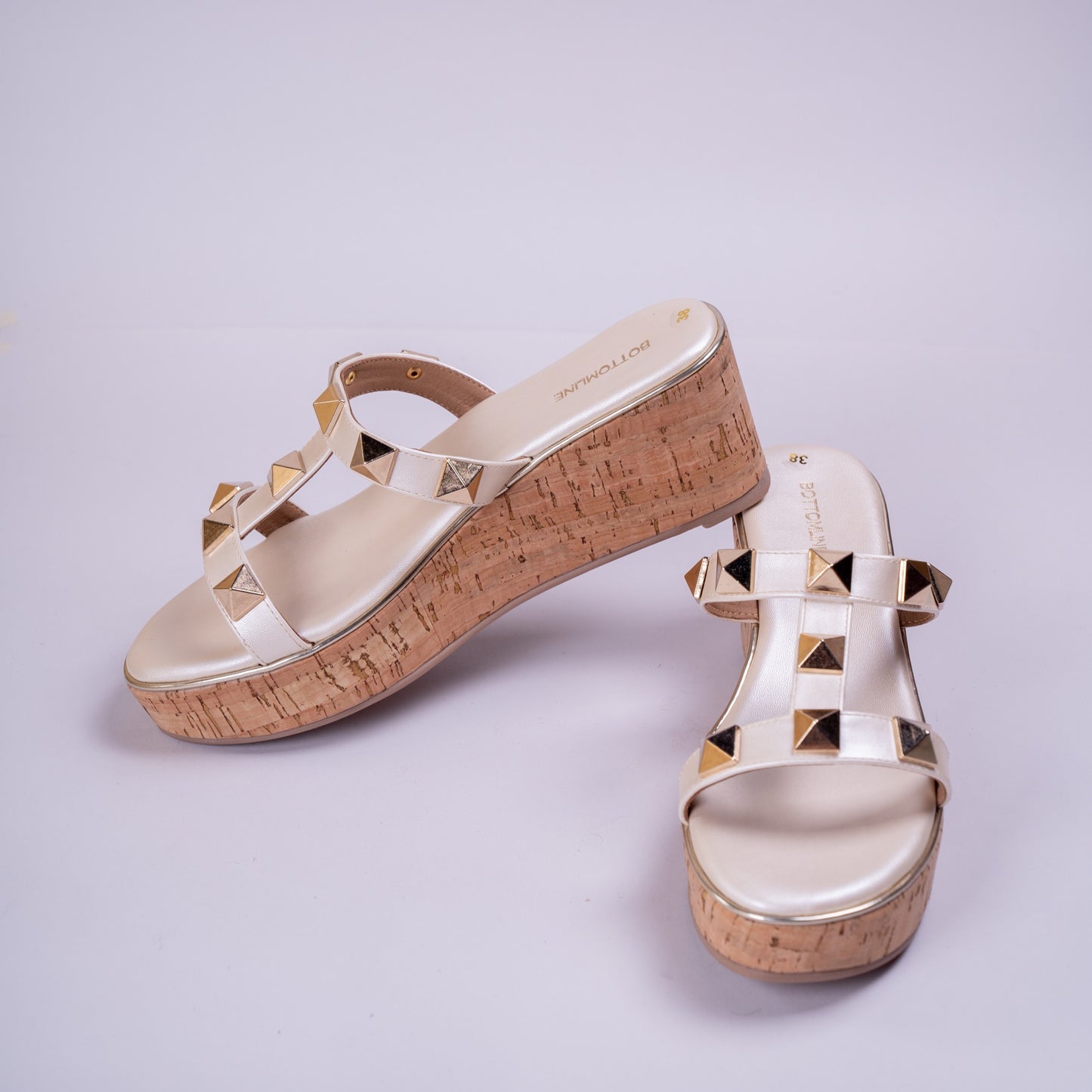 Vanessa Wedges